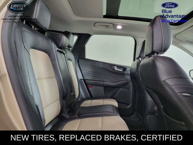 Used 2021 Ford Escape Titanium w/ Titanium Elite Package image 18