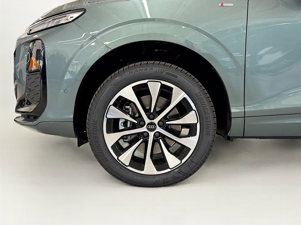 New 2026 Audi Q3 quattro 2.0T image 24