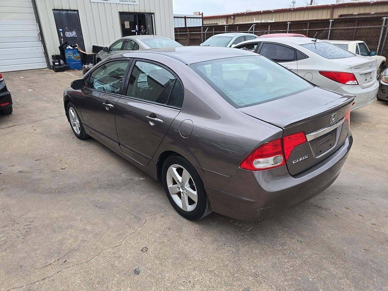 Used 2011 Honda Civic LX image 3