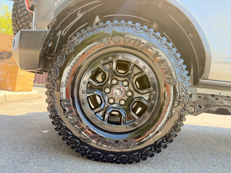 Used 2024 Ford Bronco Wildtrak AWD/4WD image 35