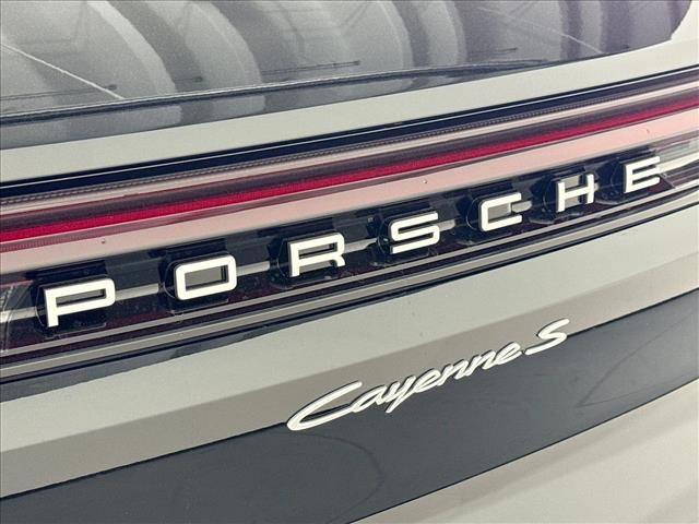 New 2026 Porsche Cayenne S AWD/4WD image 25