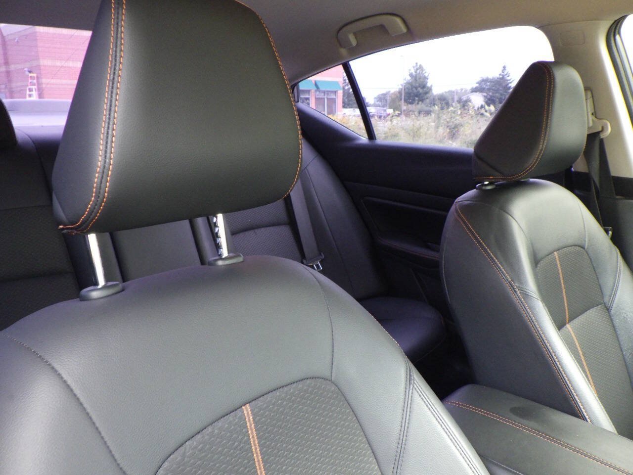 Used 2019 Nissan Altima 2.5 SR FWD image 14