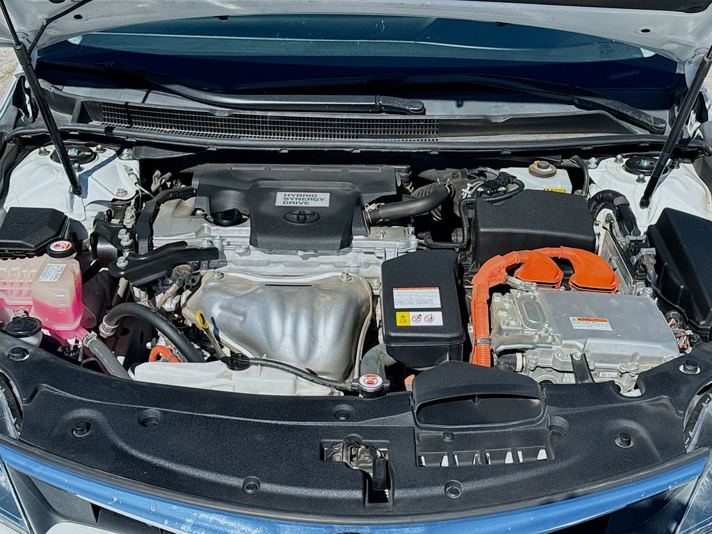 Used 2018 Toyota Avalon Limited image 35