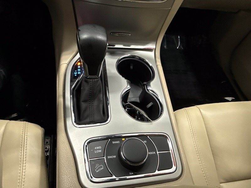 Used 2018 Jeep Grand Cherokee Limited AWD/4WD image 37