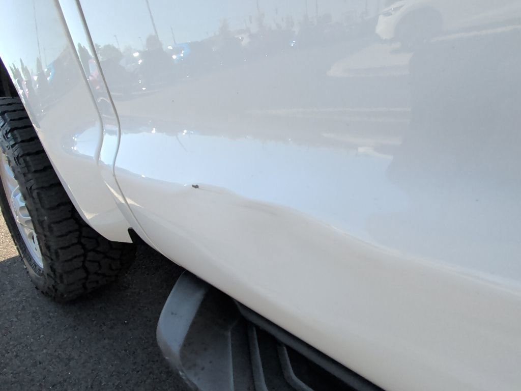 Used 2017 Toyota Tundra SR5 w/ SR5 Upgrade Package AWD/4WD image 11