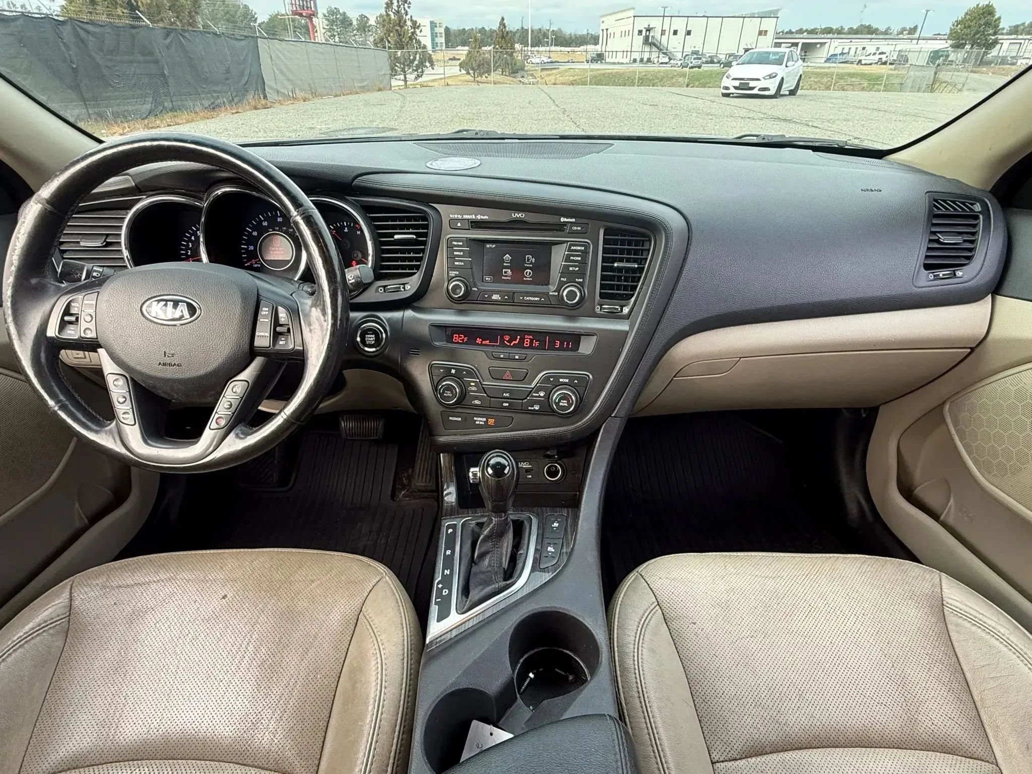 Used 2013 Kia Optima EX w/ Premium Pkg FWD image 3