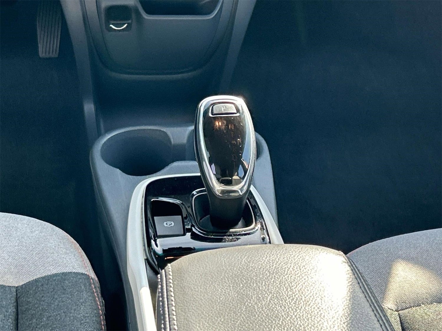 Used 2017 Chevrolet Bolt LT image 17