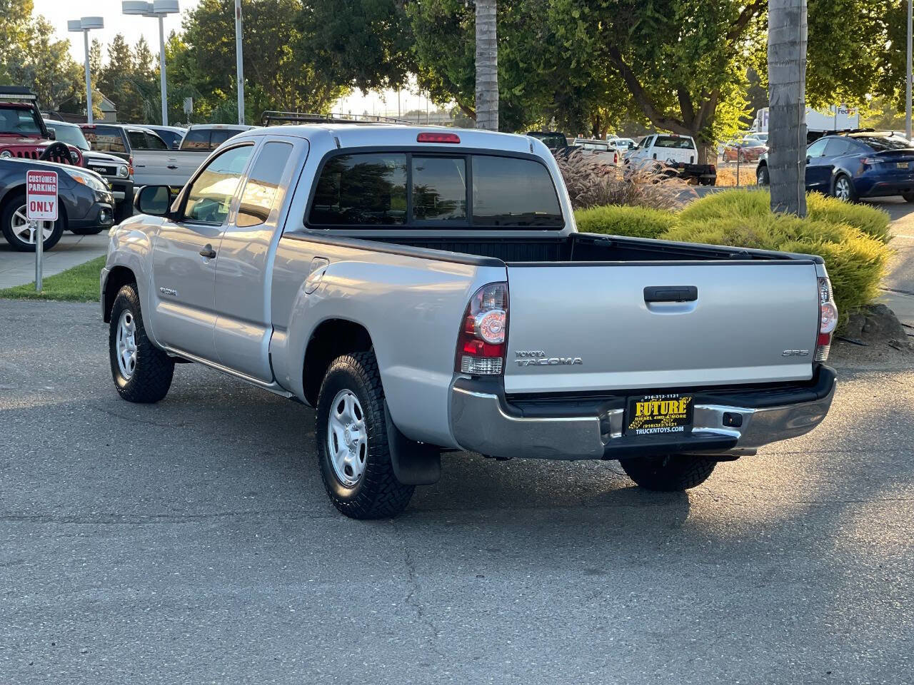Used 2013 Toyota Tacoma 2WD Access Cab image 5