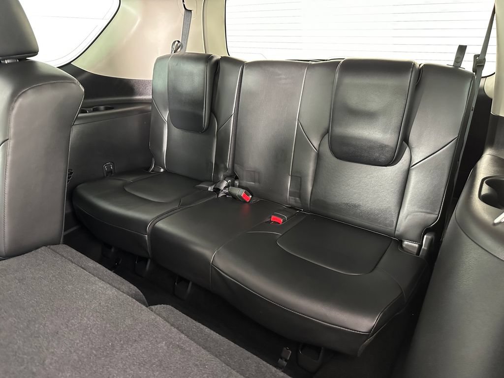 Used 2023 Nissan Armada SL w/ Cargo Package AWD/4WD image 19