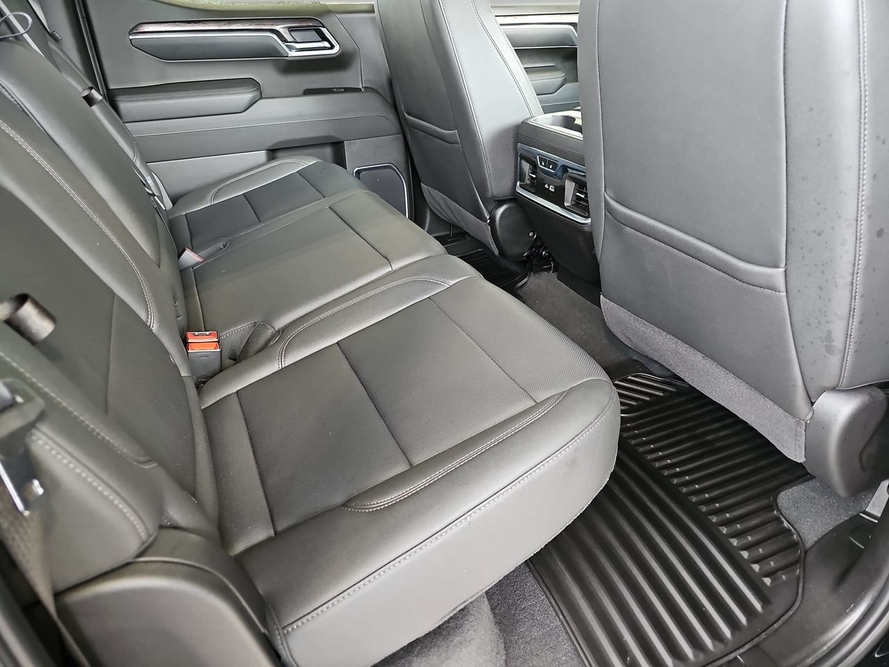 Certified 2025 Chevrolet Silverado 1500 LTZ w/ LTZ Premium Package AWD/4WD image 14