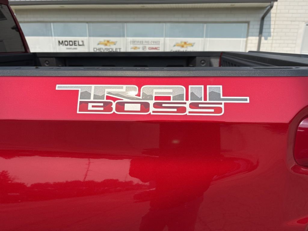 New 2025 Chevrolet Silverado 1500 LT Trail Boss w/ Convenience Package II image 10