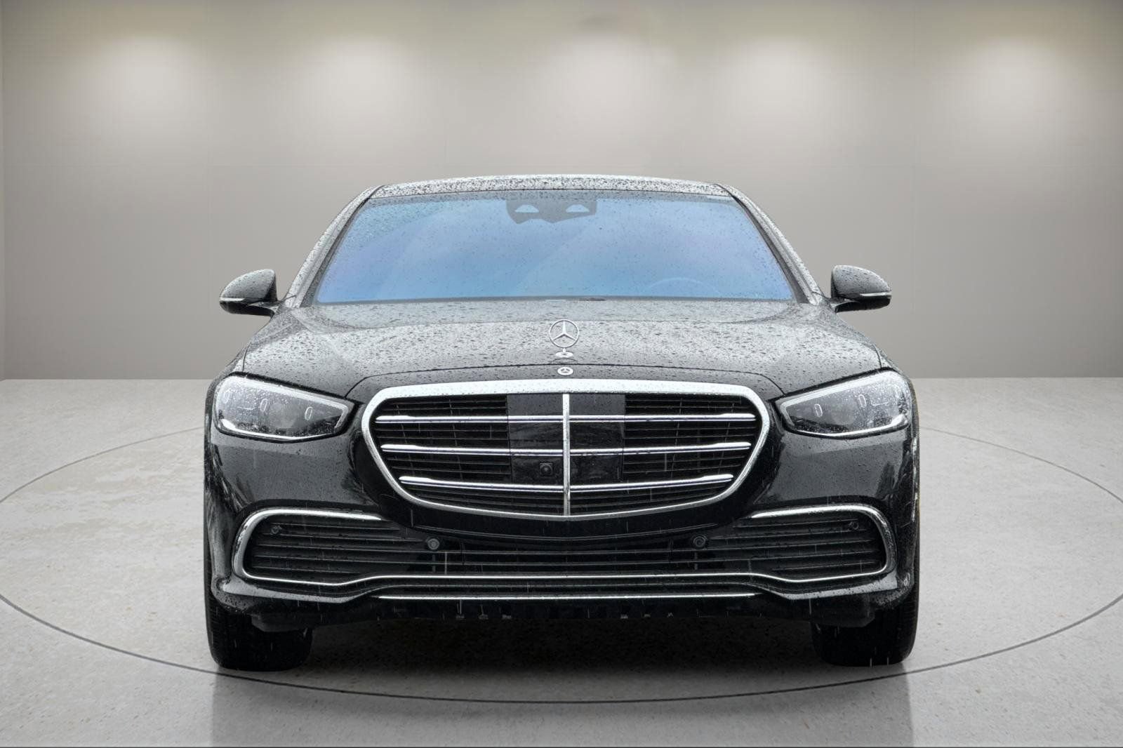 Used 2024 Mercedes-Benz S 580e 4MATIC Sedan image 9