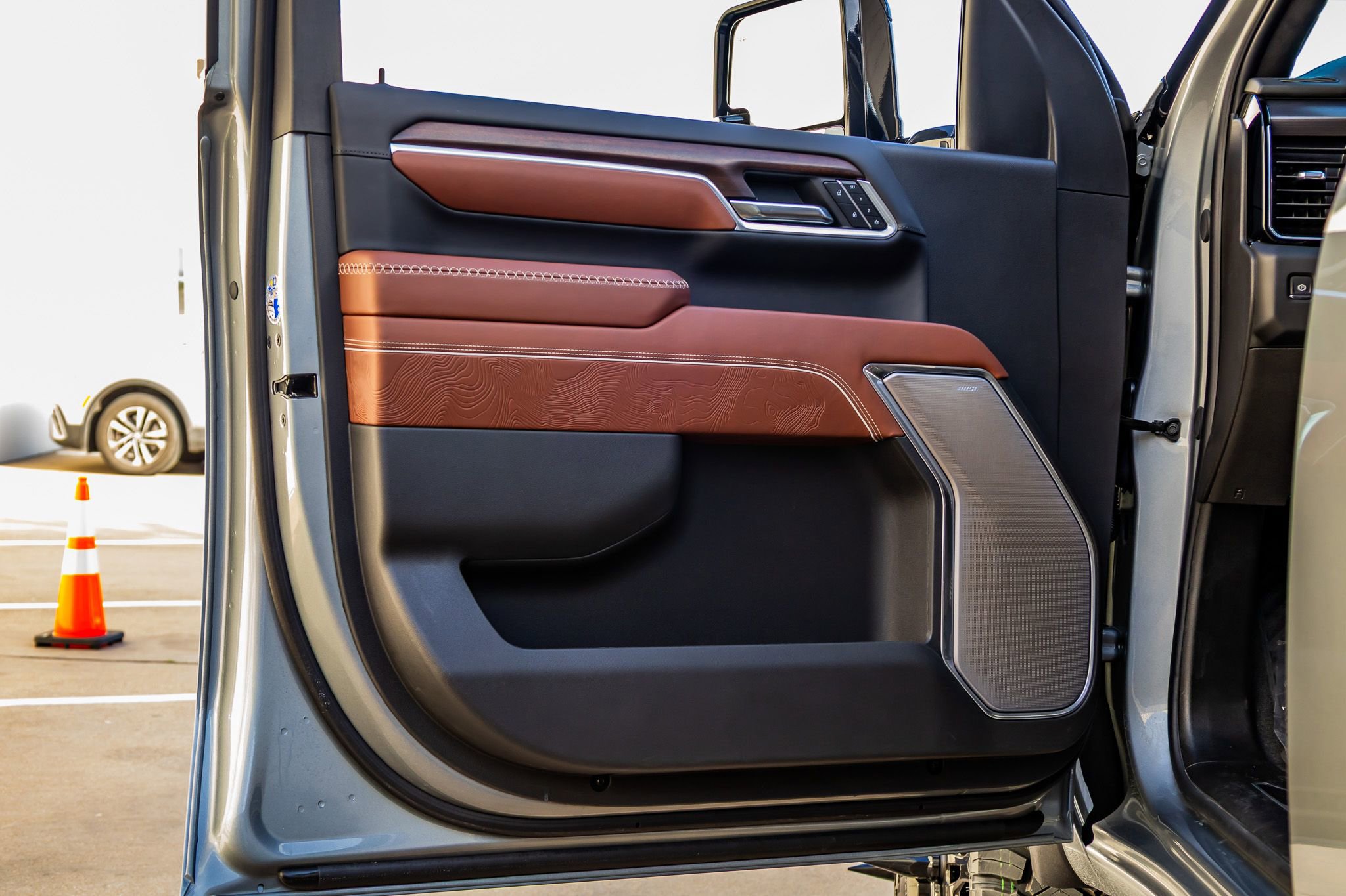 Used 2026 GMC Sierra 3500 Denali Ultimate image 36