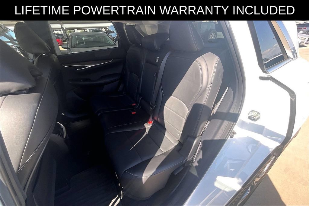 Certified 2024 INFINITI QX50 Luxe w/ Accent Package FWD image 27
