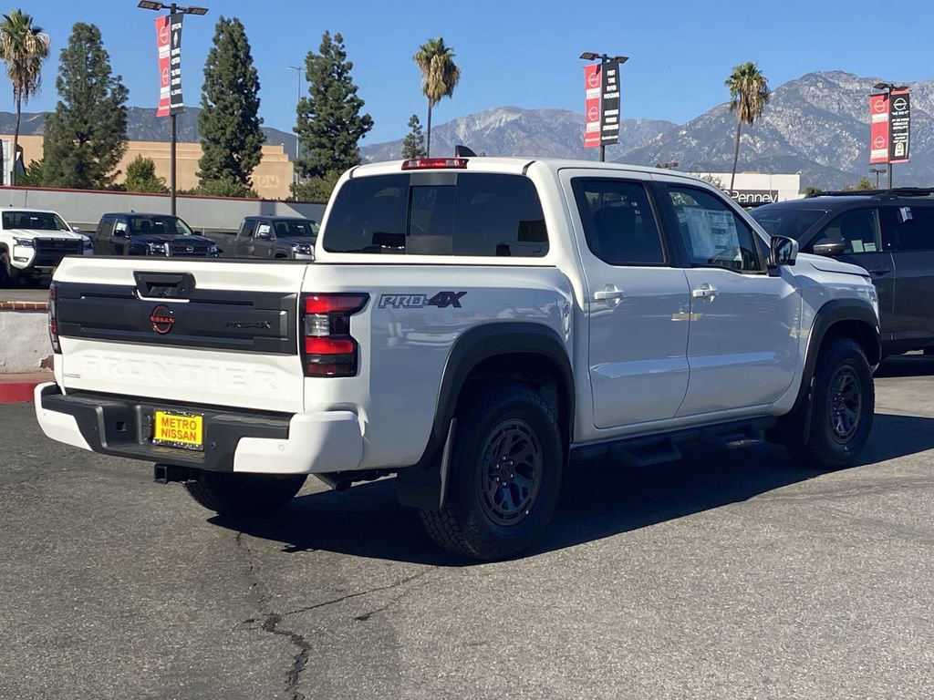 New 2026 Nissan Frontier PRO-4X w/ Pro-4x Convenience Package image 2