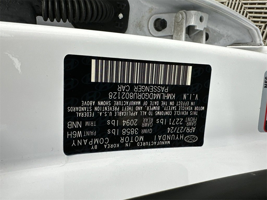 Used 2024 Hyundai Elantra SEL image 30