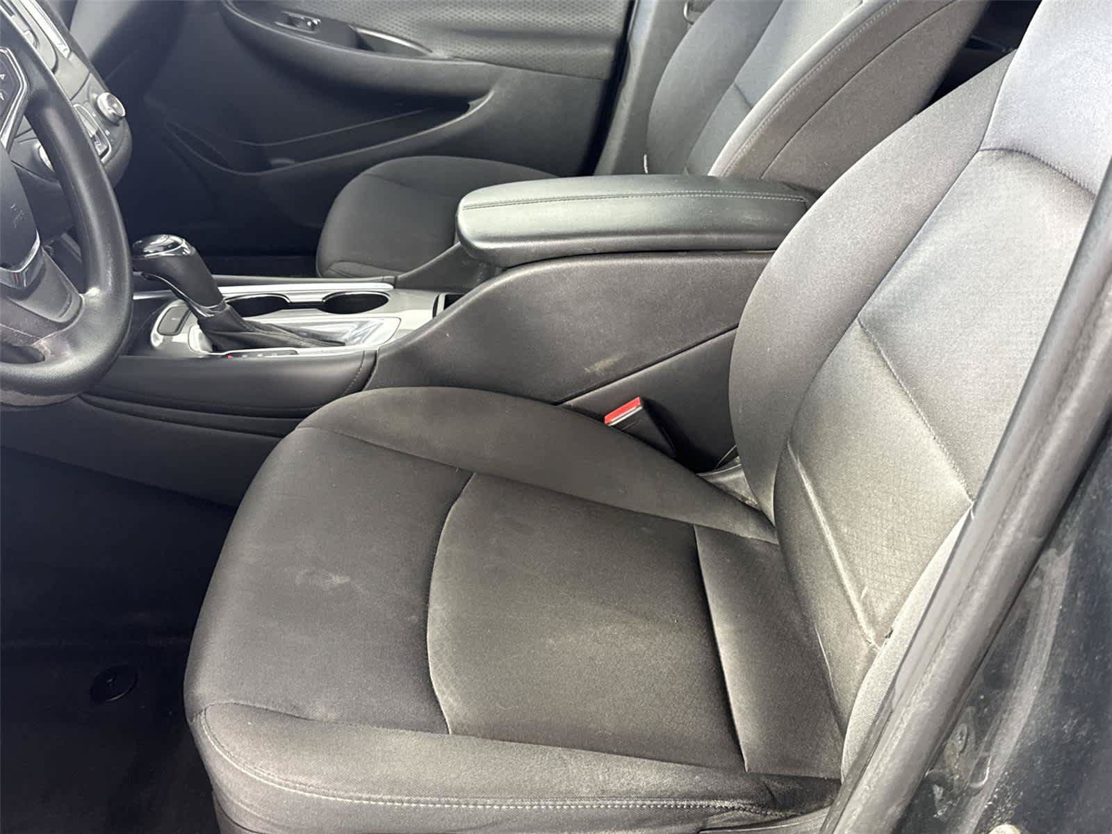 Used 2016 Chevrolet Malibu LT FWD image 13