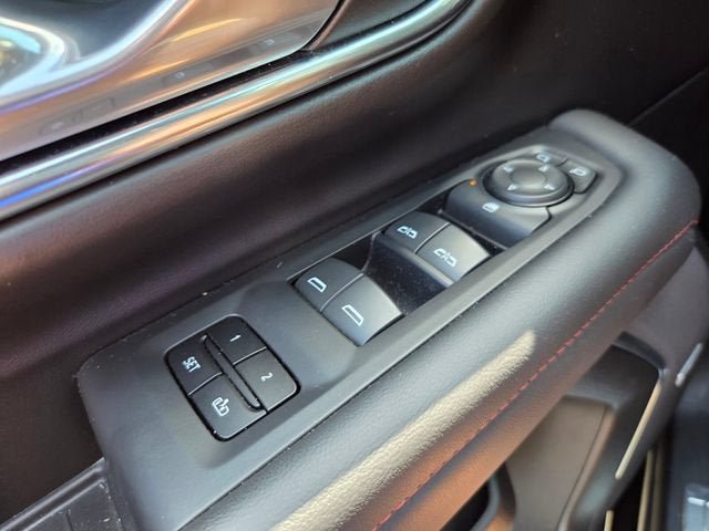 Used 2024 Chevrolet Tahoe RST AWD/4WD image 28