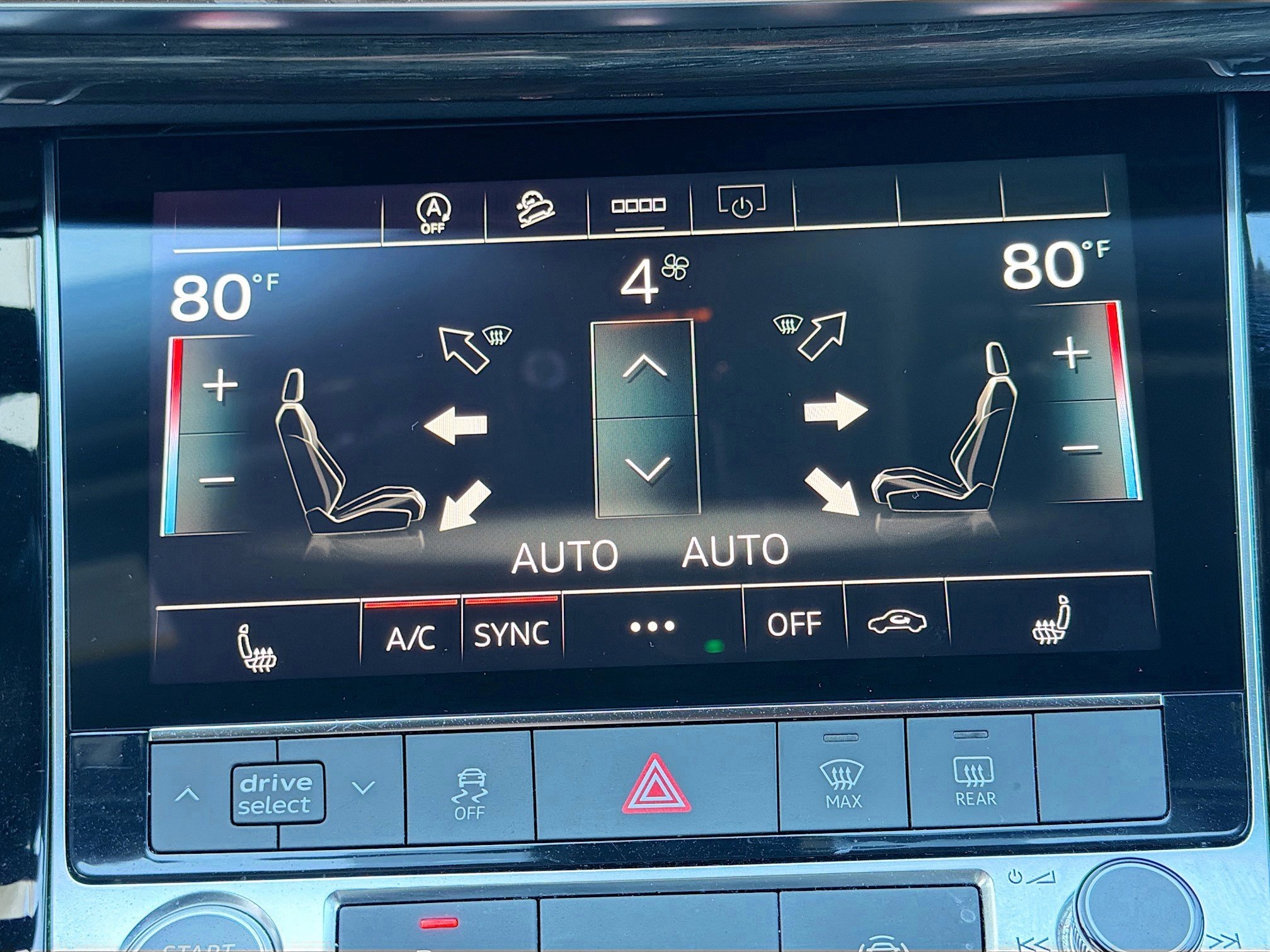 Certified 2025 Audi Q7 3.0T Premium Plus image 36