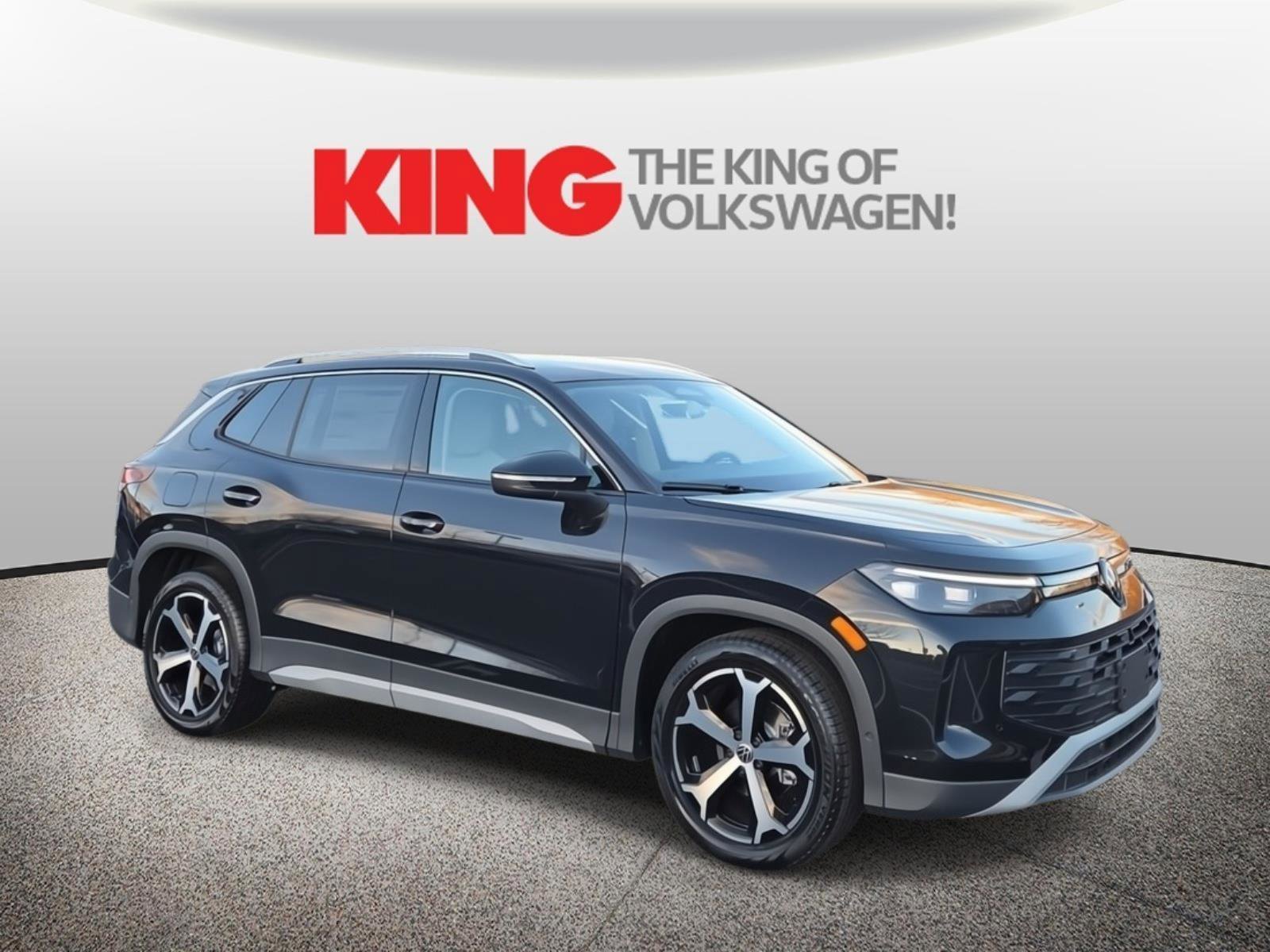 New 2026 Volkswagen Tiguan SE image 1