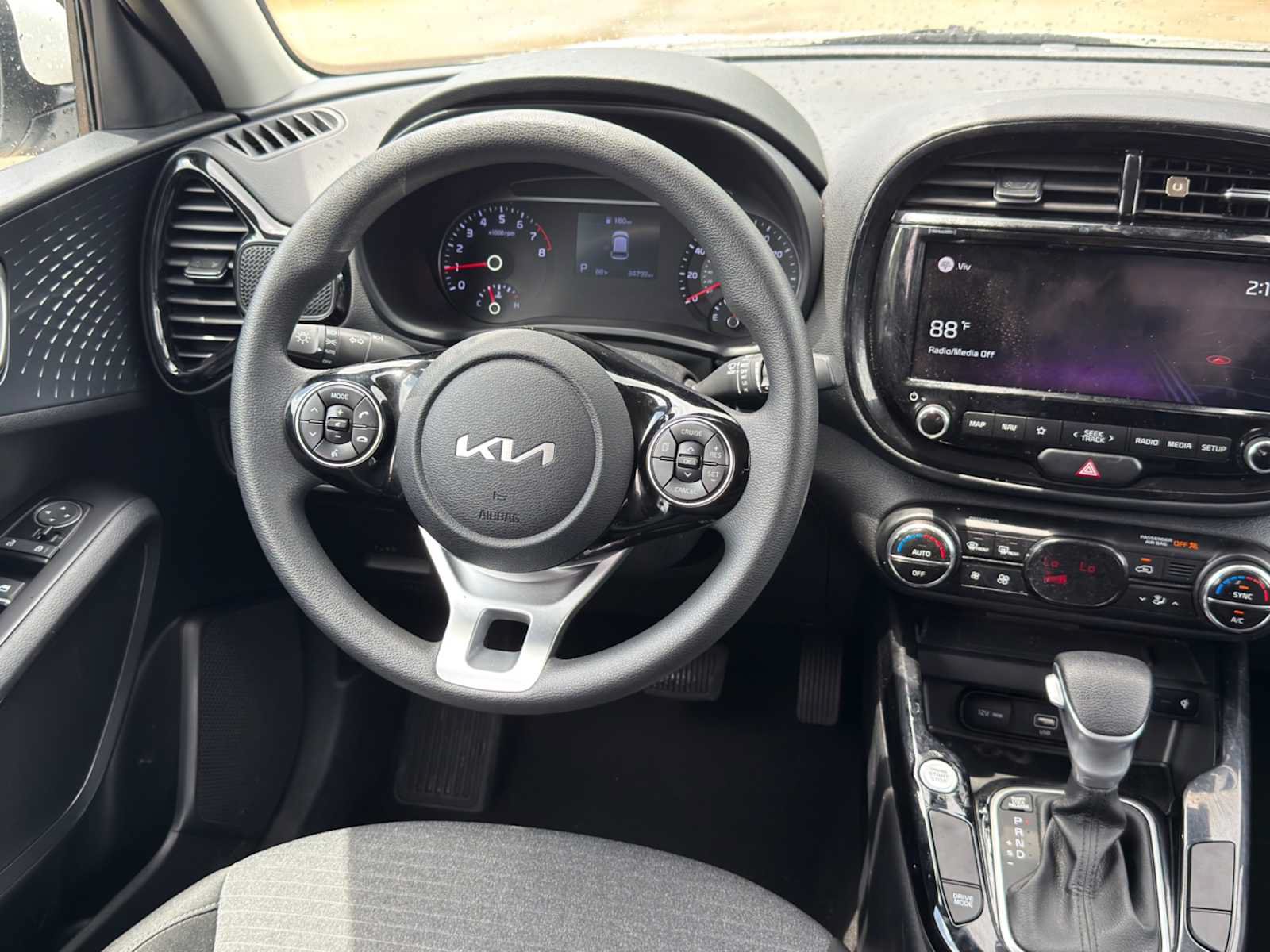Used 2022 Kia Soul S FWD image 30