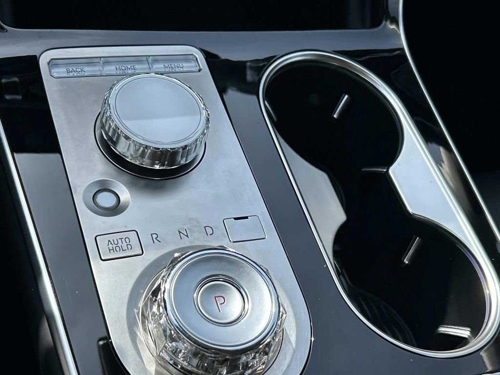 Used 2025 Genesis GV80 2.5T Standard AWD/4WD image 38