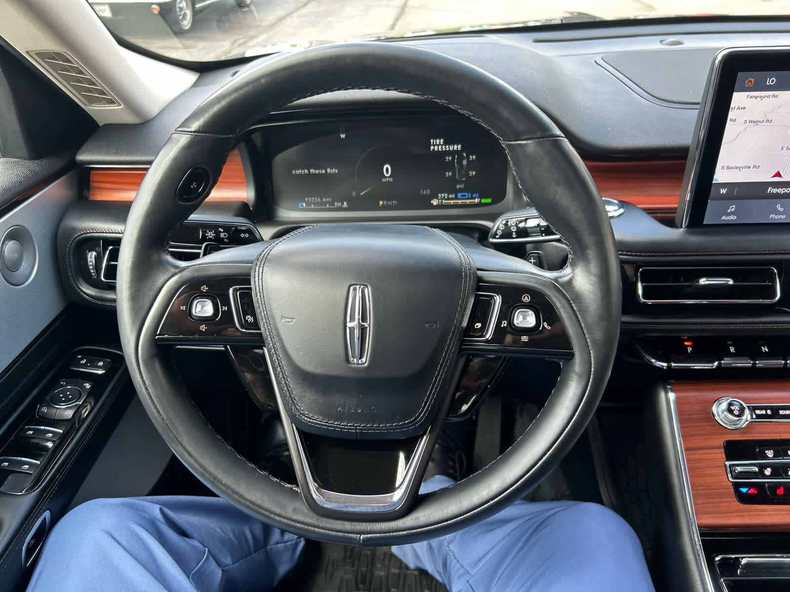 Used 2022 Lincoln Aviator Grand Touring w/ Equipment Group 301A AWD/4WD image 19