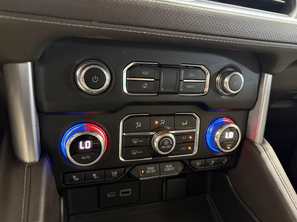 Used 2021 GMC Yukon SLT w/ SLT Luxury Plus Package AWD/4WD image 6