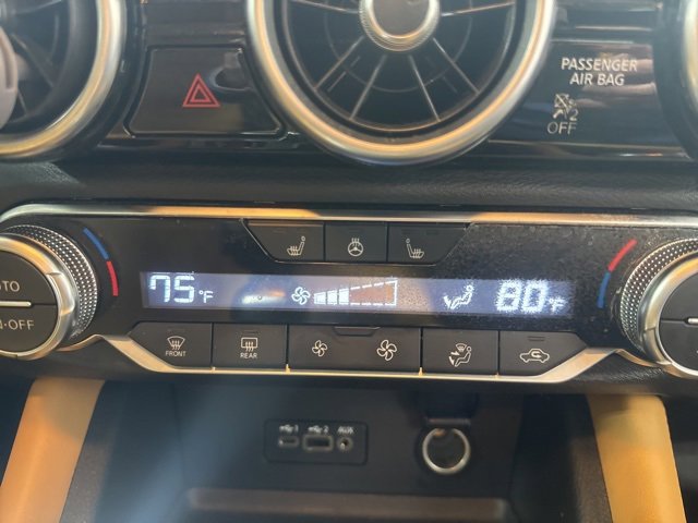 Used 2022 Nissan Sentra SV w/ SV Premium Package image 19