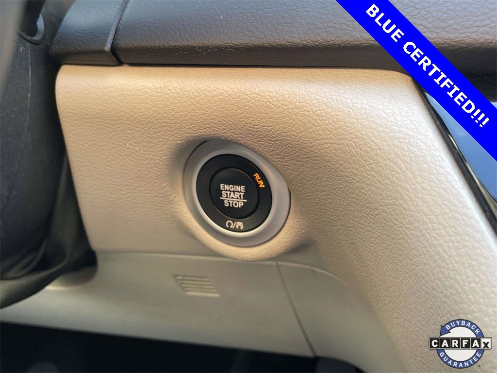 Used 2022 Chrysler Pacifica Touring-L image 24