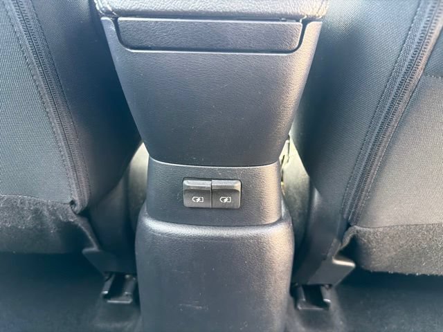 Used 2020 Nissan Kicks SR FWD image 22