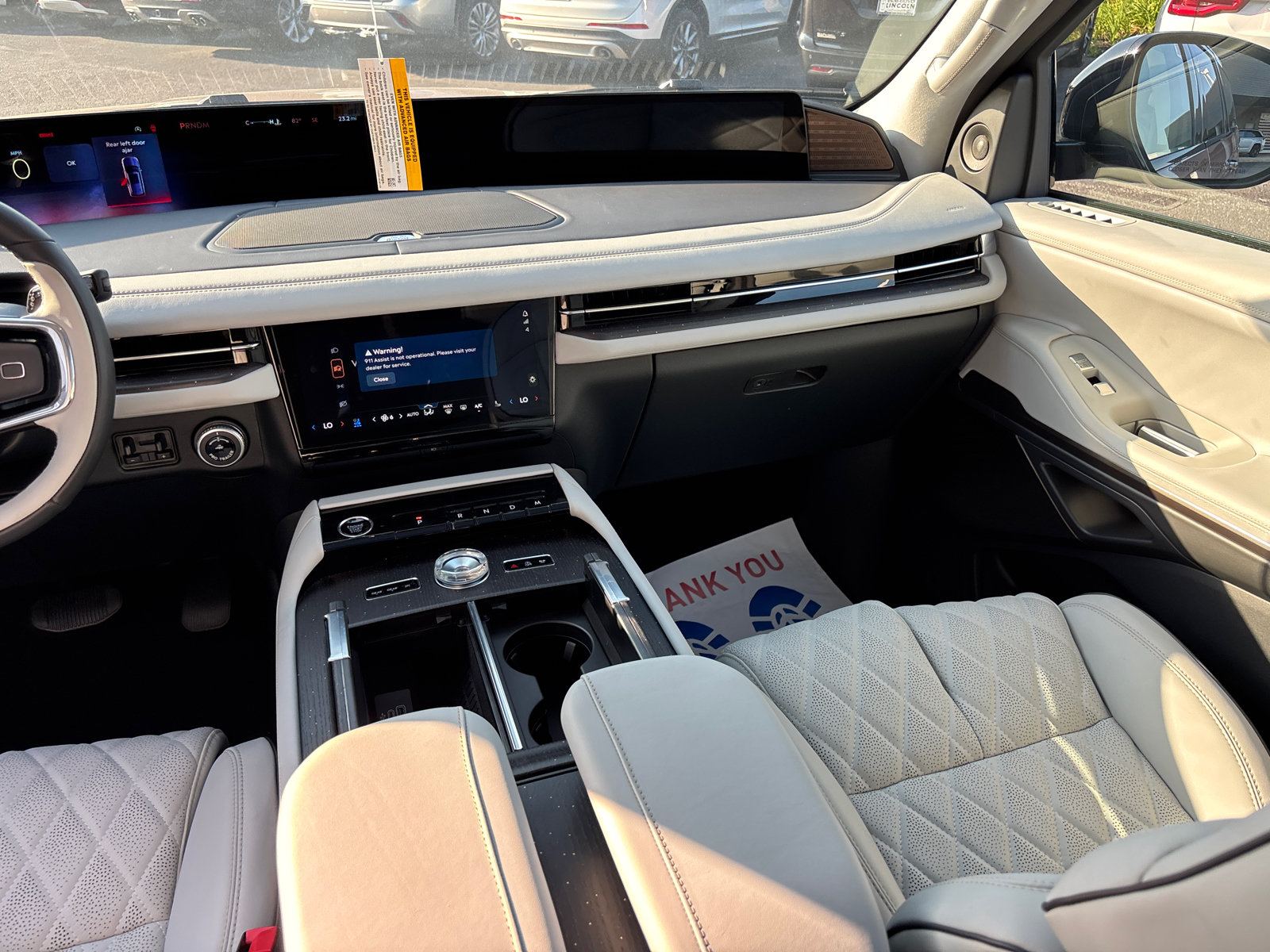 New 2026 Lincoln Navigator Black Label w/ Black Label Special Edition AWD/4WD image 31