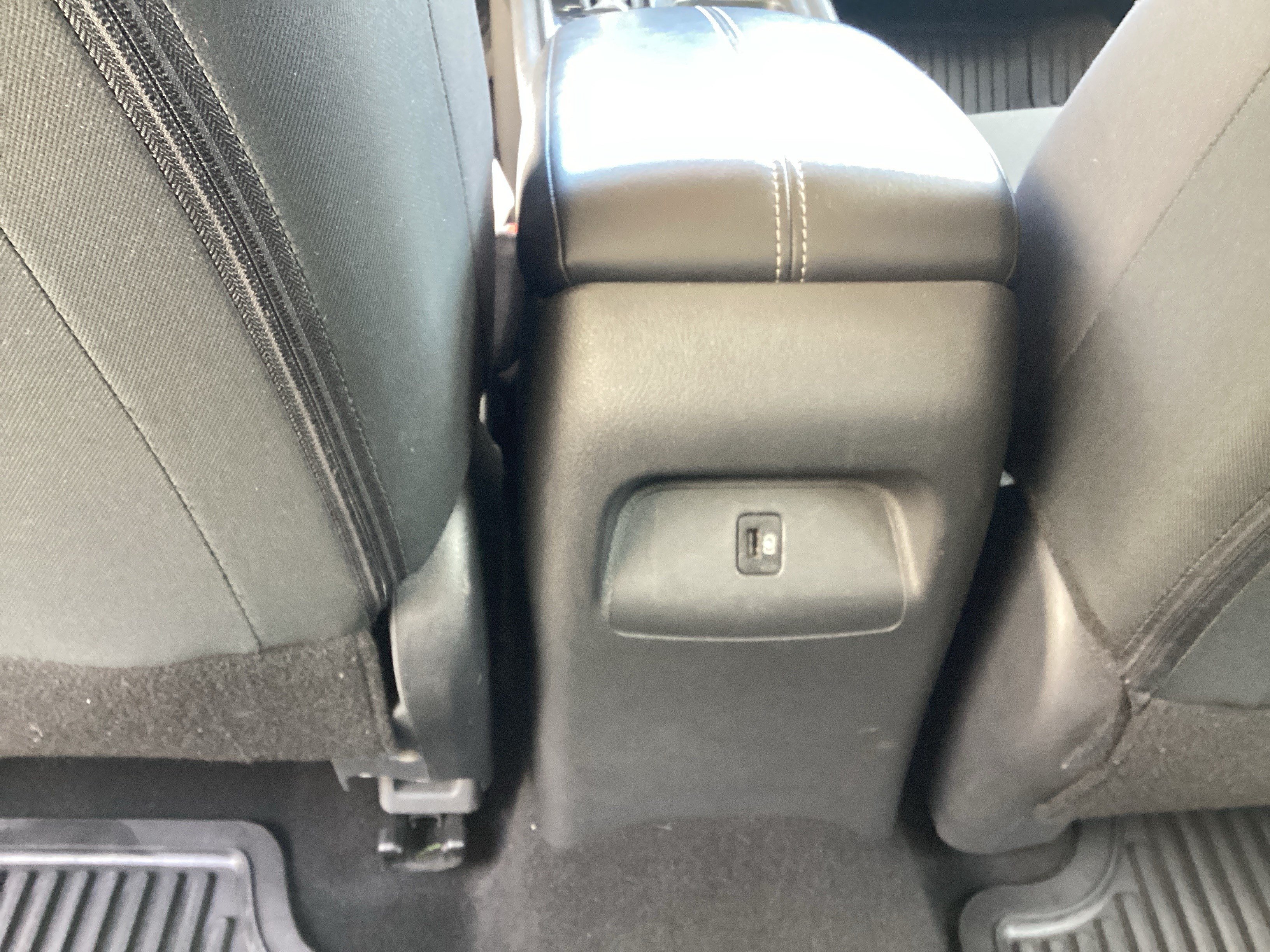 Used 2025 Nissan Sentra SV w/ All-Weather Package FWD image 31
