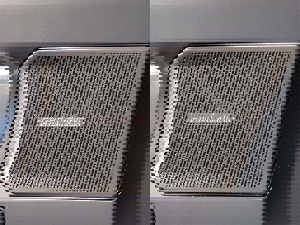 New 2026 Volvo XC40 B5 Ultra w/ Protection Package Premier image 30