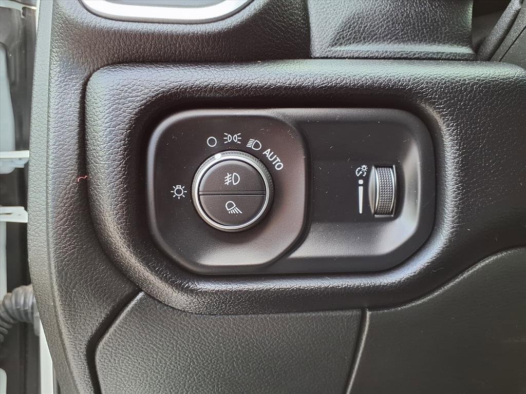 Used 2024 RAM 2500 Big Horn w/ Bed Utility Group image 27