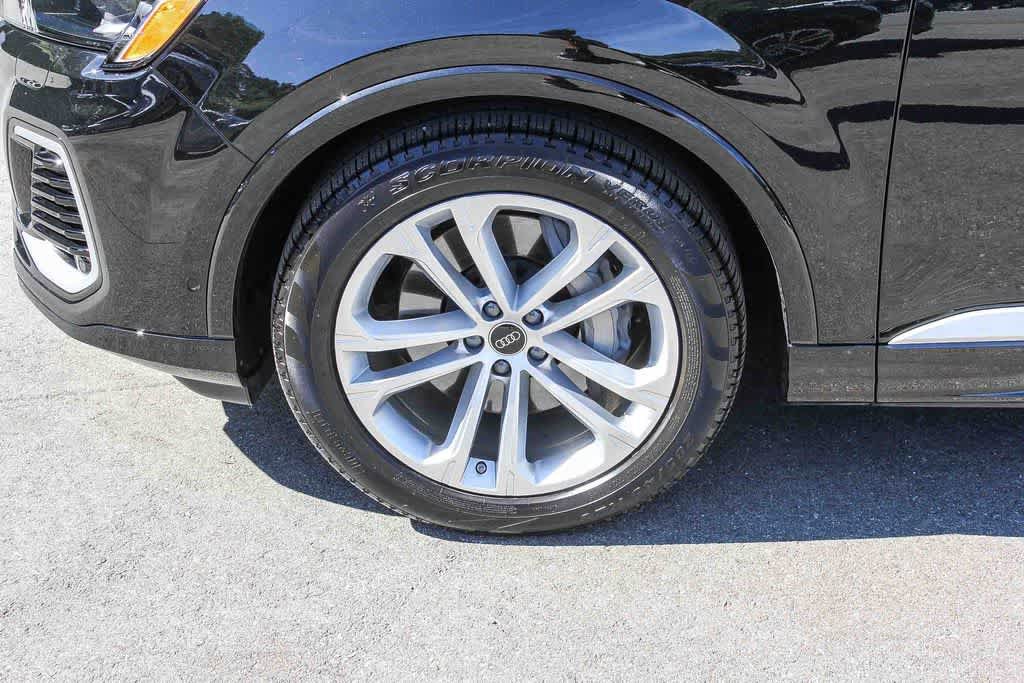 Used 2026 Audi Q7 3.0T Premium Plus w/ Premium Plus Package image 9