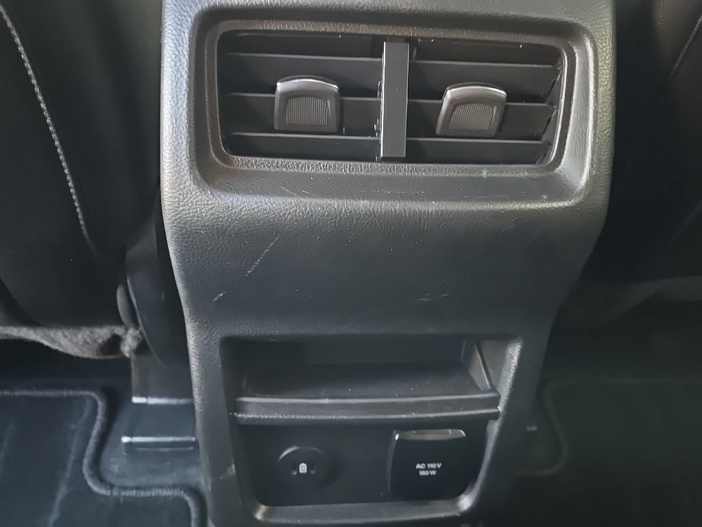 Used 2024 Ford Edge Titanium AWD/4WD image 22