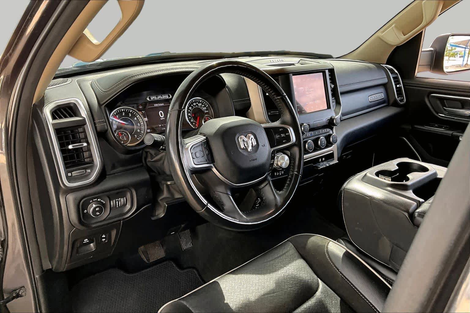 Used 2021 RAM 1500 Laramie w/ Off Road Group AWD/4WD image 18