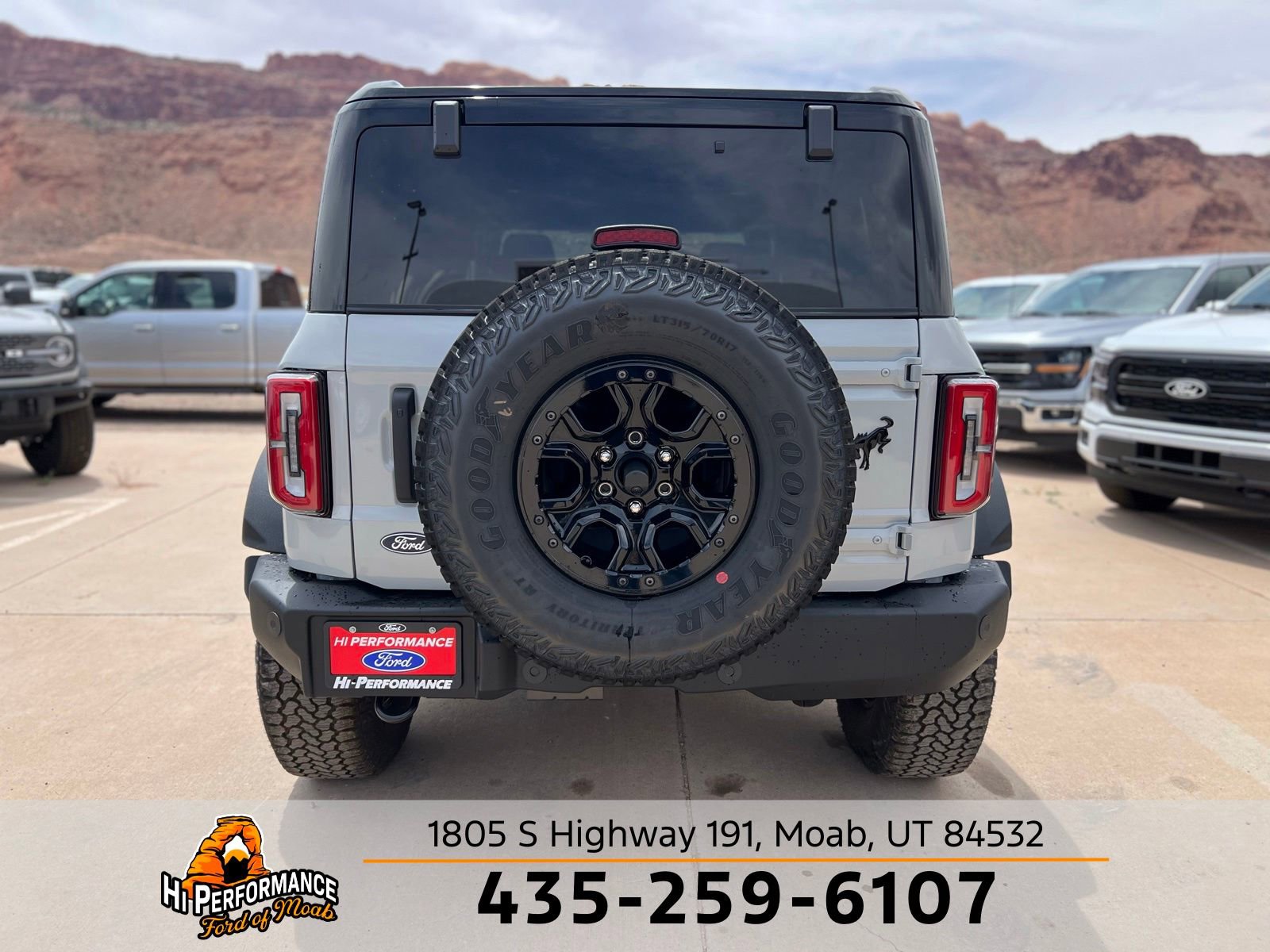 New 2026 Ford Bronco Outer Banks w/ Sasquatch Package AWD/4WD image 11
