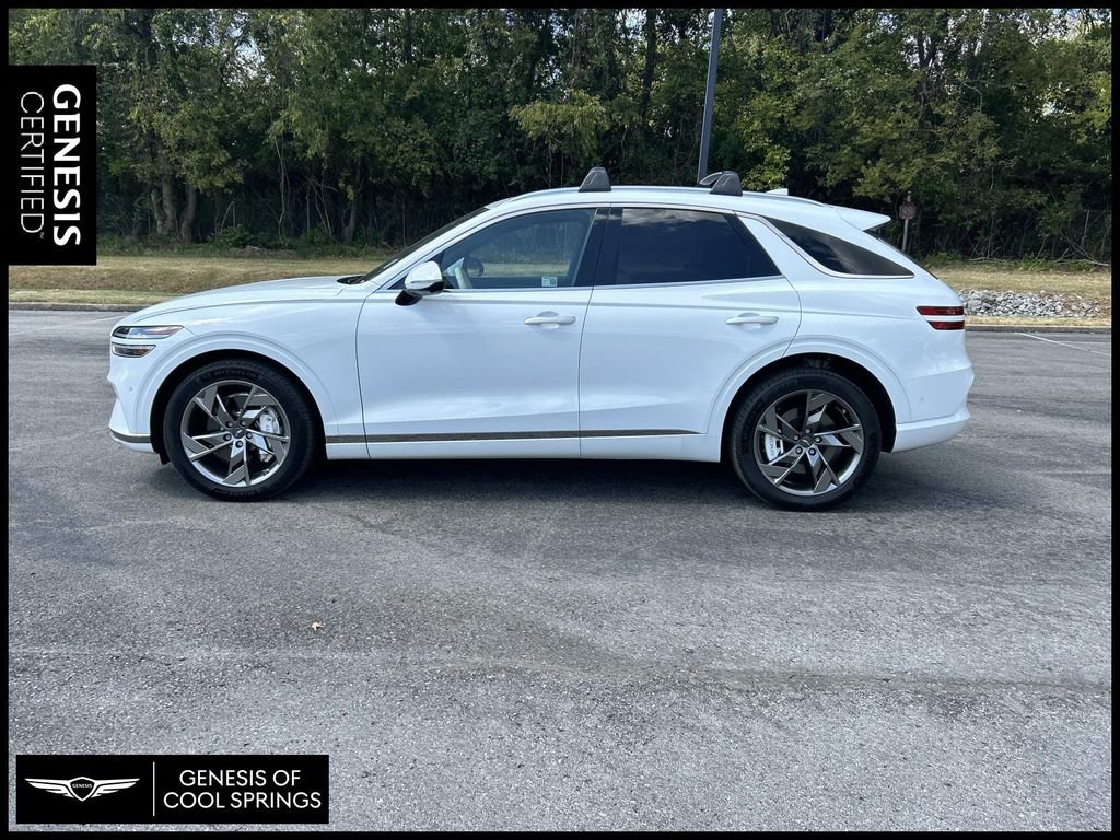 Used 2025 Genesis Electrified GV70 w/ Prestige Package AWD/4WD image 4