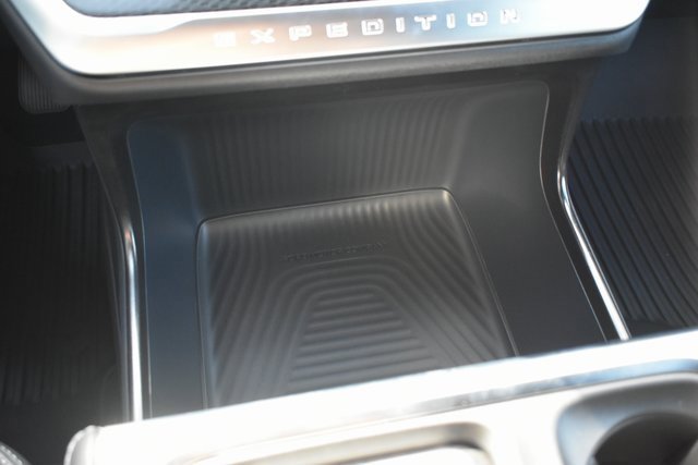 New 2025 Ford Expedition Max Platinum image 35