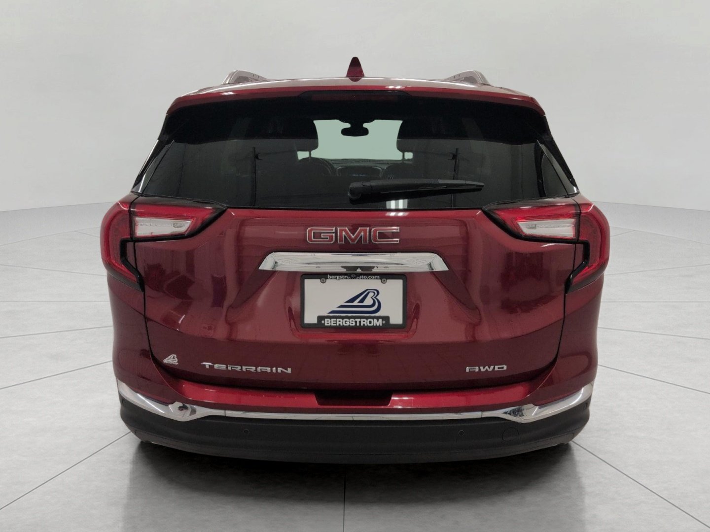 Certified 2022 GMC Terrain SLT w/ Infotainment Package II AWD/4WD image 24