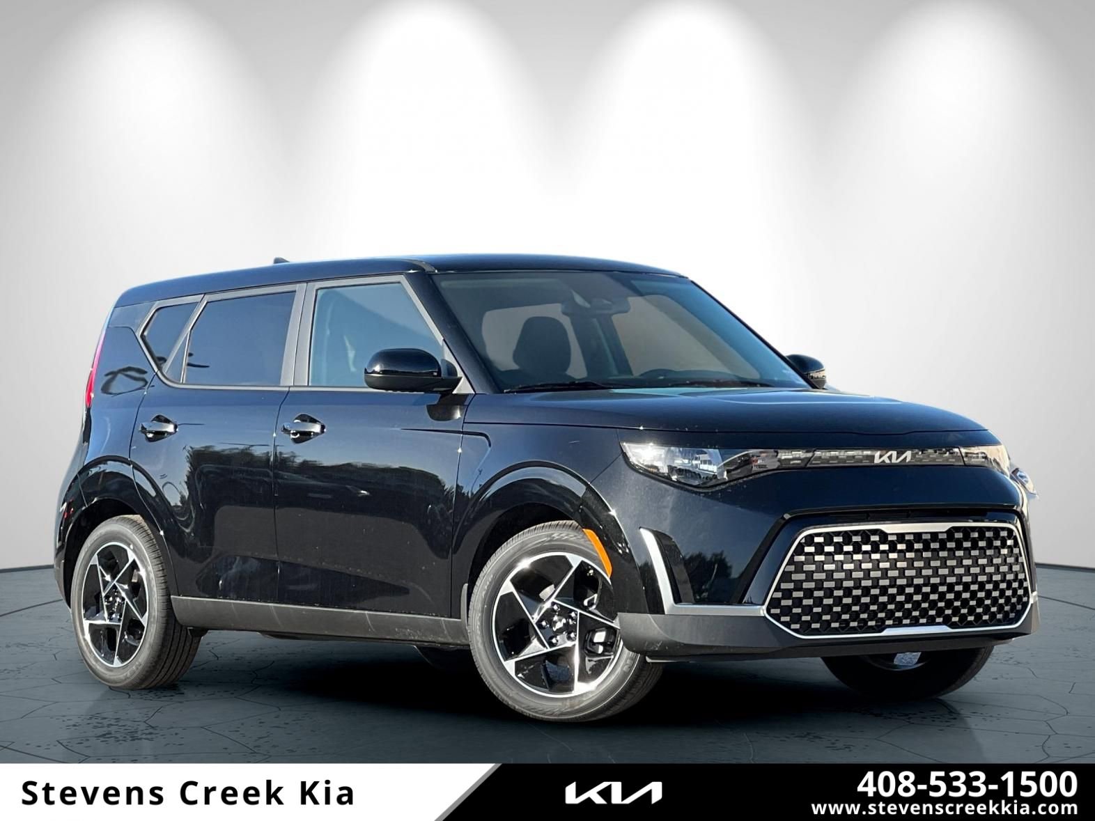 New 2025 Kia Soul EX image 1