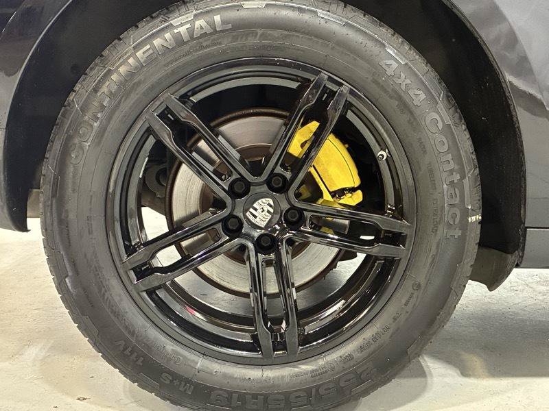 Used 2015 Porsche Macan S AWD/4WD image 10
