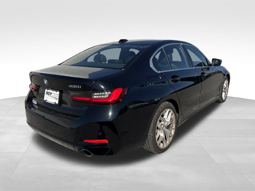 Used 2025 BMW 330i Sedan RWD image 4