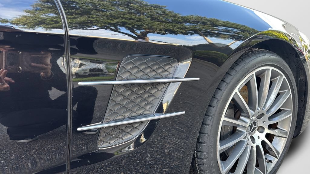 Used 2019 Mercedes-Benz SL 550 image 34