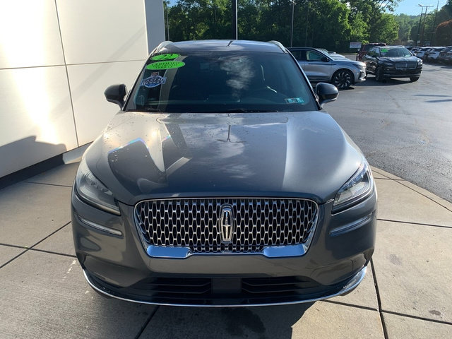 Certified 2022 Lincoln Corsair AWD w/ Equipment Group 101A image 10