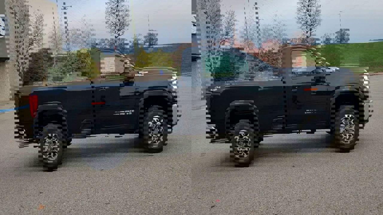 New 2025 GMC Sierra 2500 SLE w/ SLE Convenience Package image 40