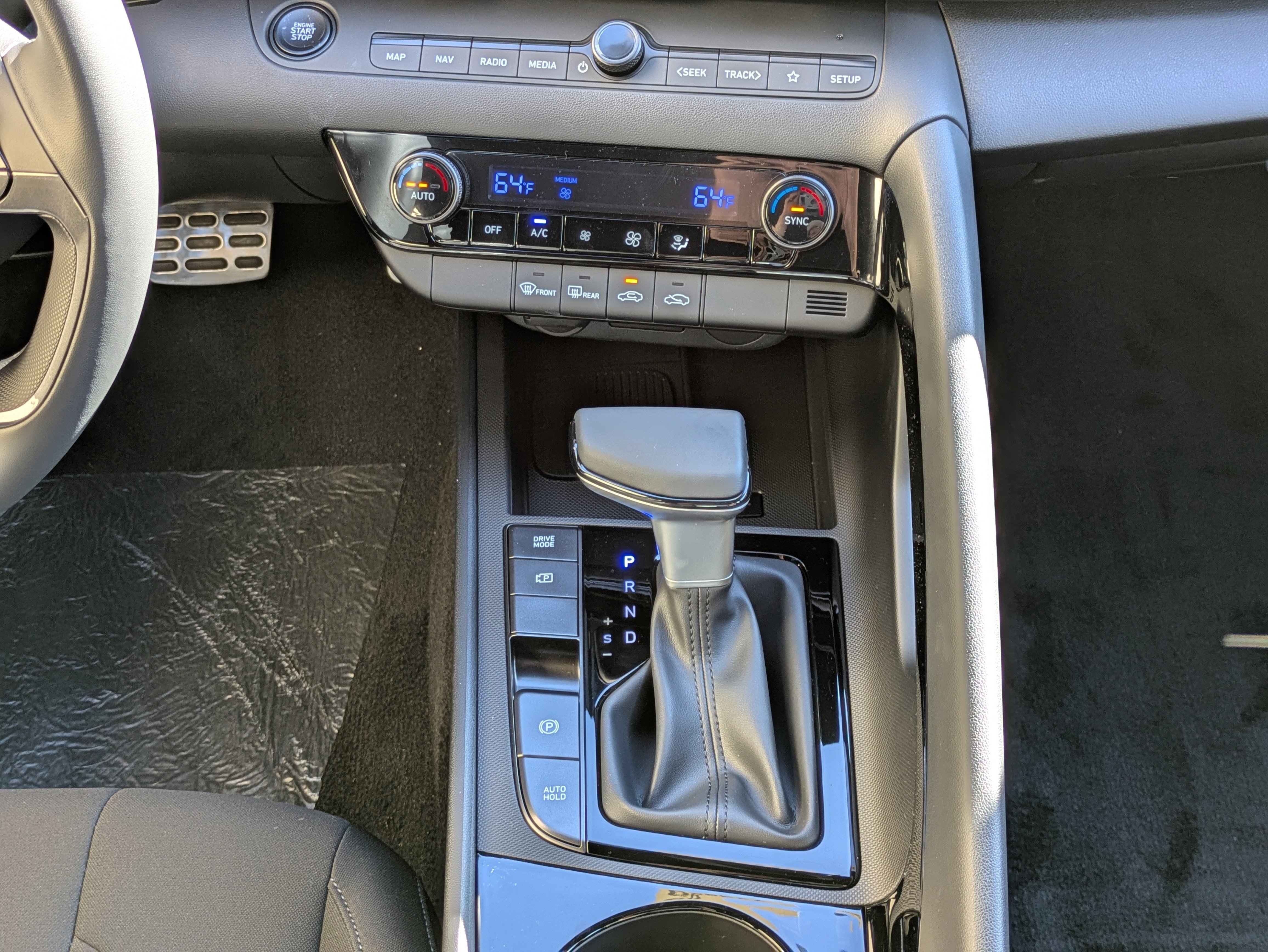 New 2026 Hyundai Elantra Sport image 22