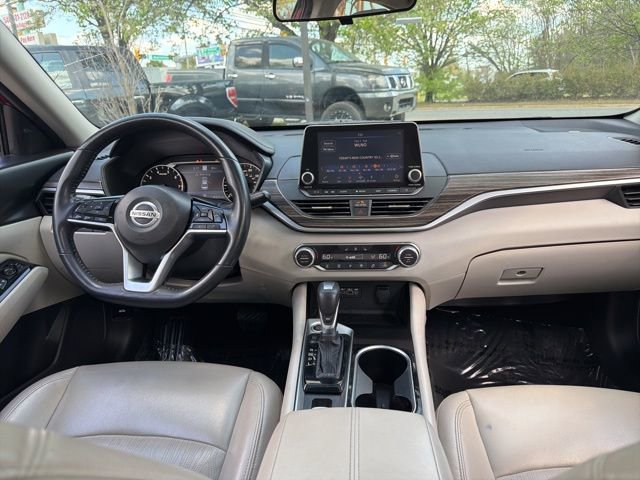 Used 2021 Nissan Altima 2.5 SL FWD image 13